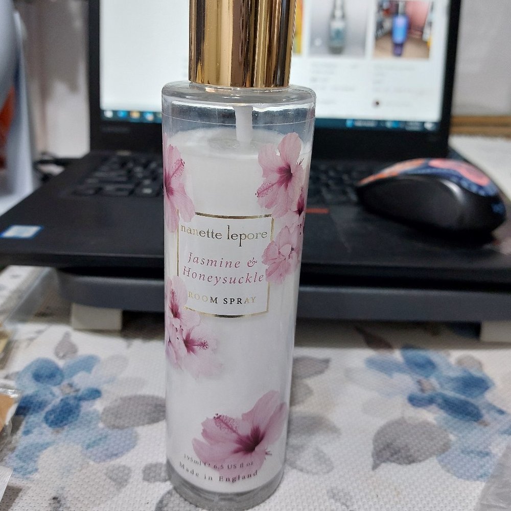 Nanette Lepore Jasmine & Honeysuckle Room Spray